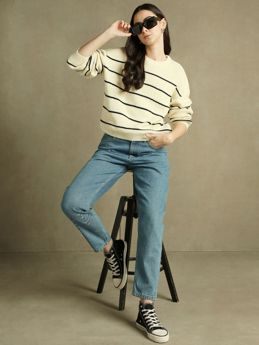 Round Neck Striped Pullover Sweater