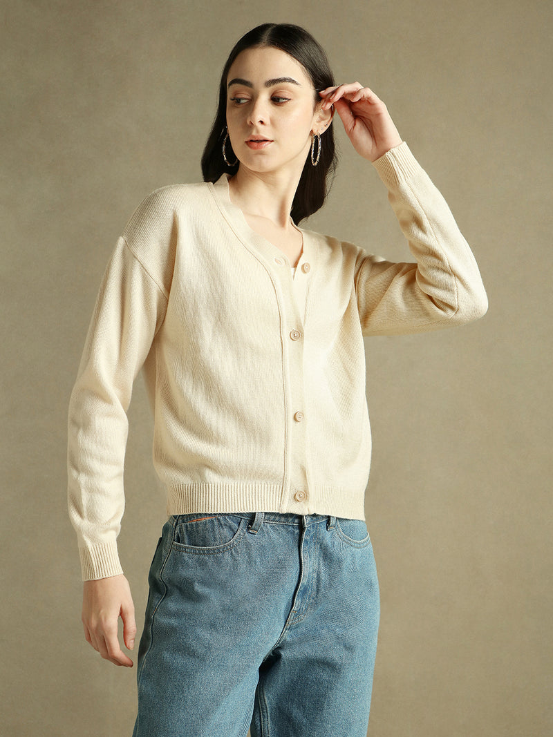 DL Woman V- Neck Solid Cardigan Sweater