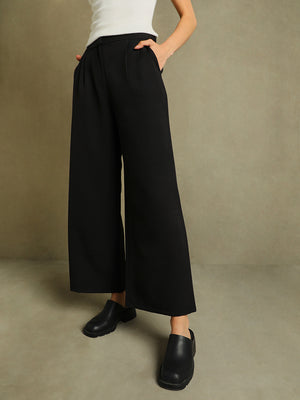 DL Woman Black Solid Women Trousers