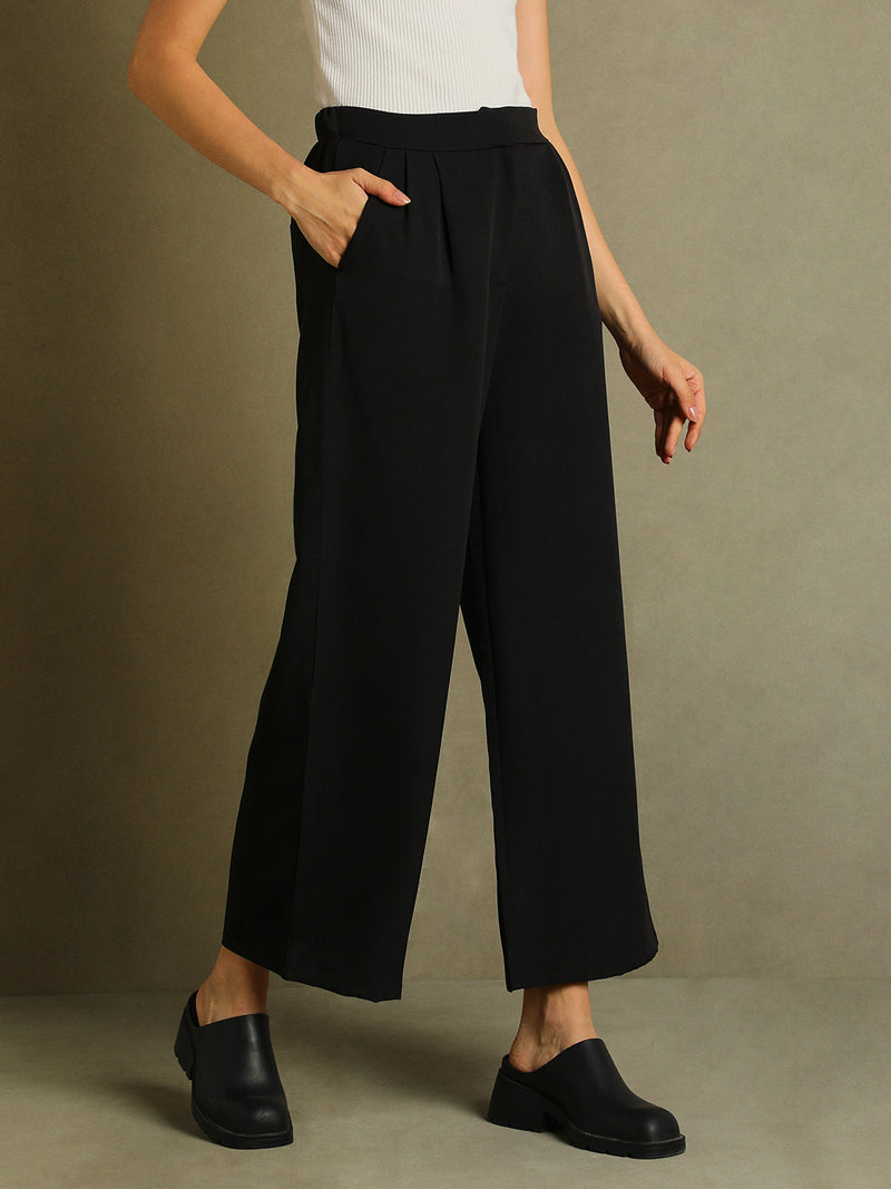 DL Woman Black Solid Women Trousers