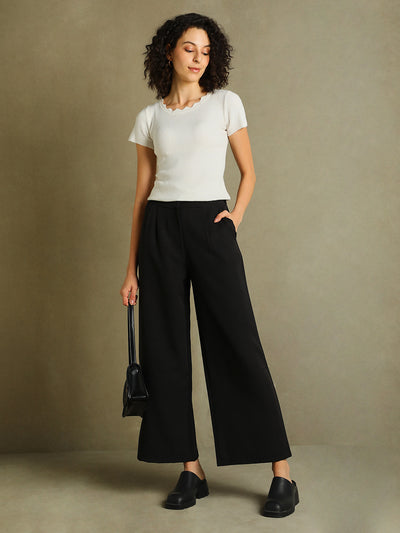 DL Woman Black Solid Women Trousers