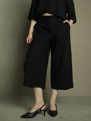 DL Woman Black Culottes Trousers