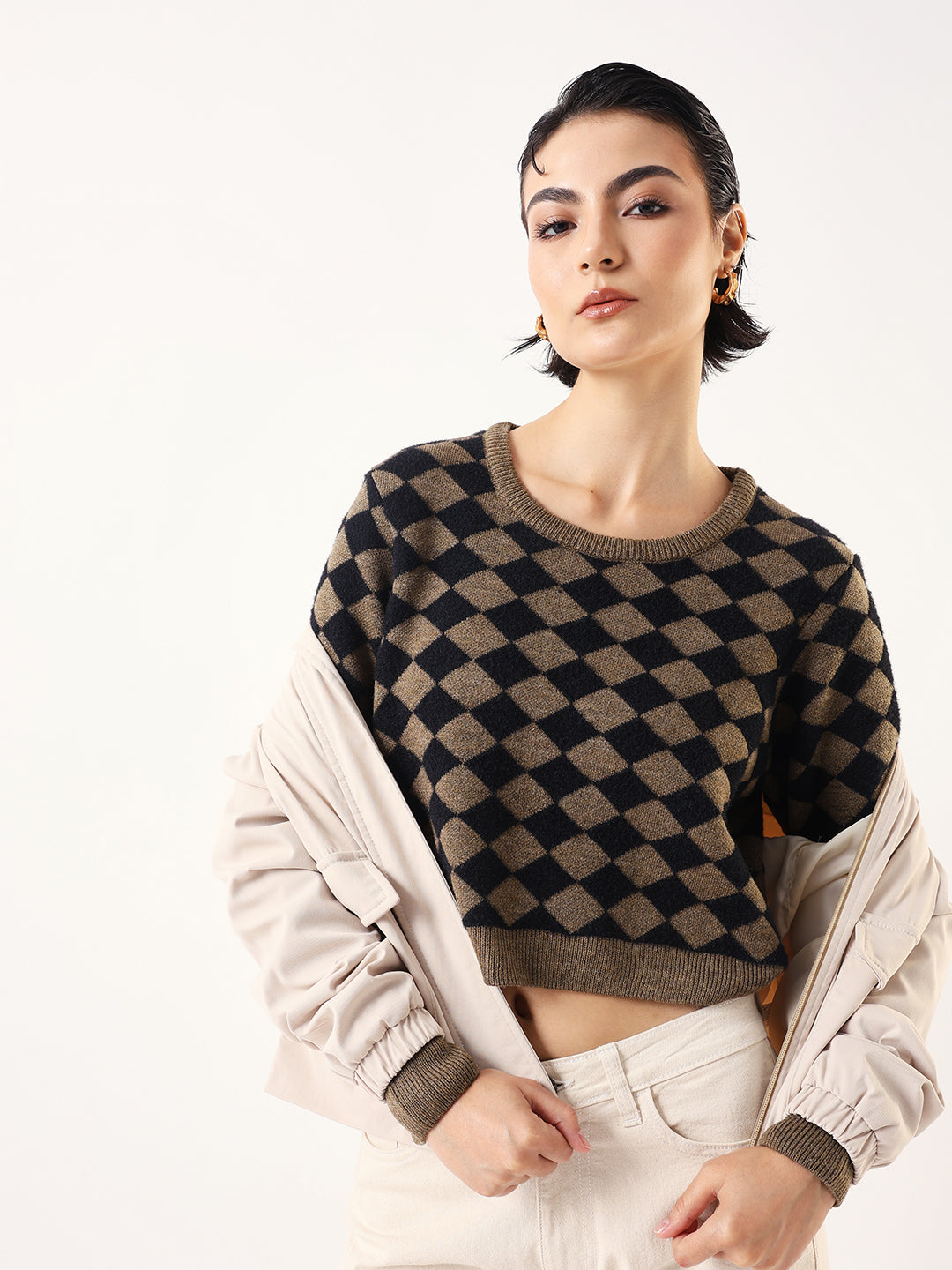 DL Woman Diamond Checks Round Neck Full Sleeves Sweater