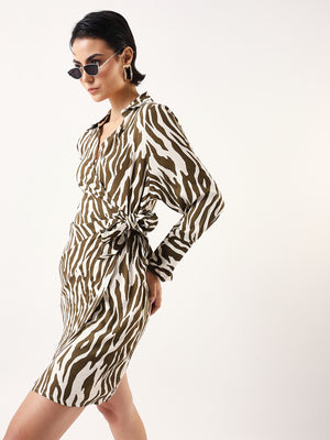 DL Woman Brown Printed Shirt Collar Full Sleeves Regular Fit Dress