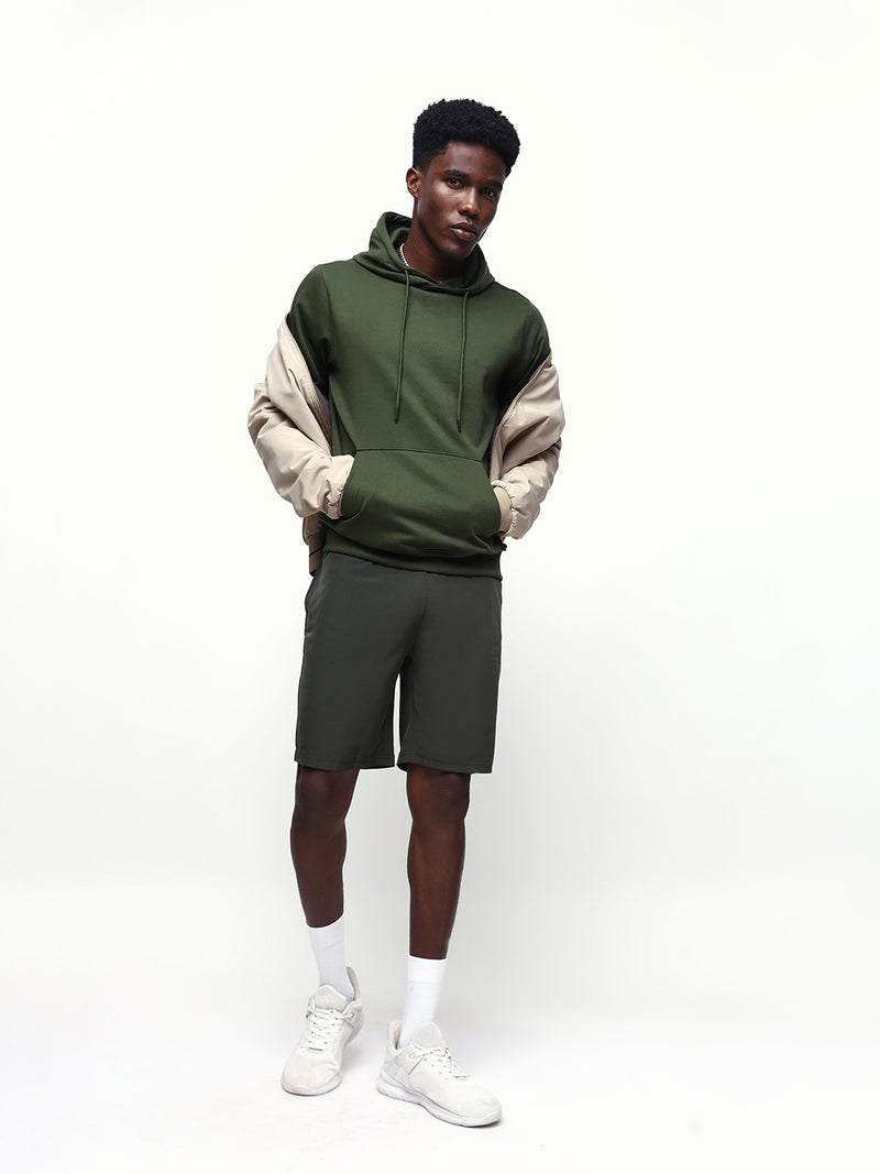 Men's Olive Solid Relaxed Fit Casual Shorts
