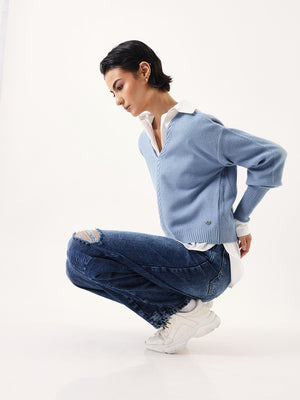 Women Solid Regular Relaxed Fit V-Neck Full Sleeves Sweater