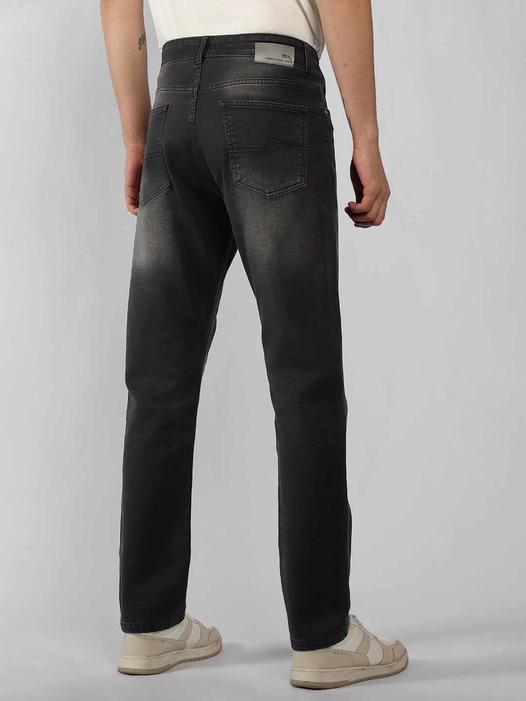 Men's Grey Solid Straight Fit Jeans
