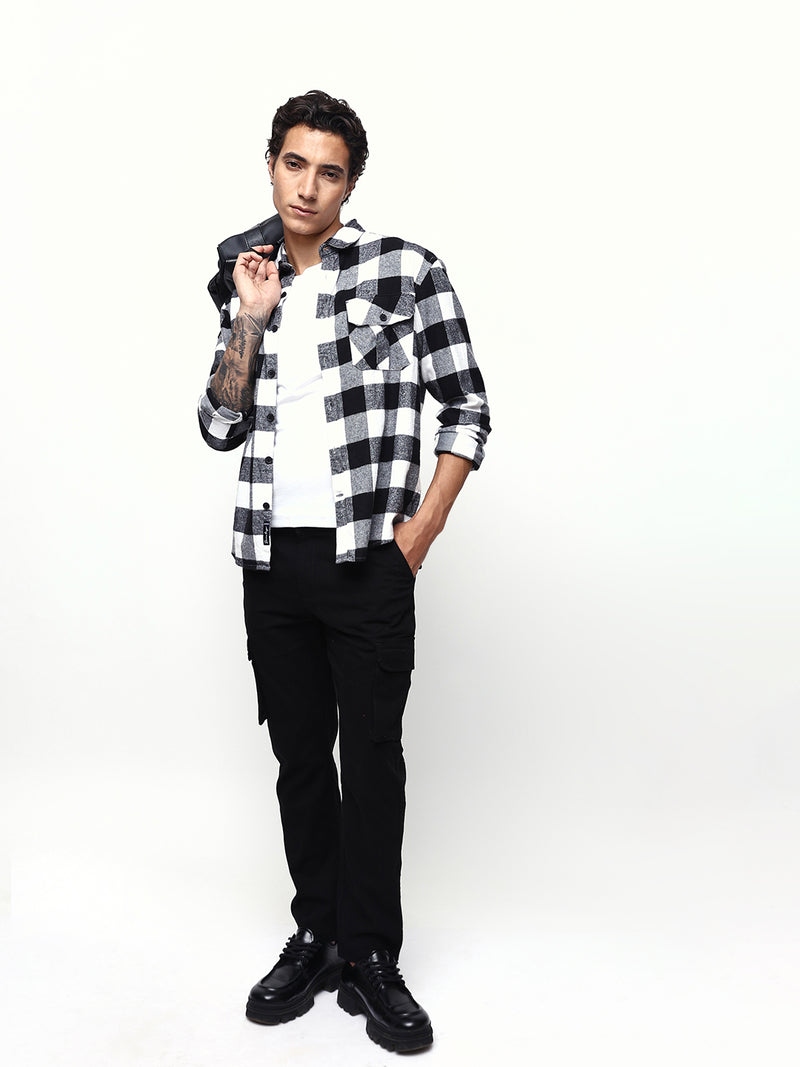 Men's White Flannel Checks Spread Collar Relaxed Fit Casual Shirt