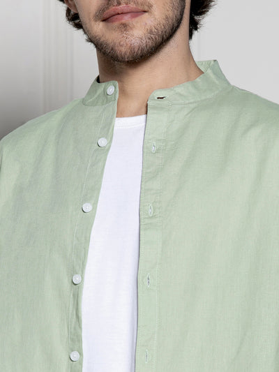Dennis Lingo Men's Olive Solid Mandarin Collar Casual Cotton Shirt