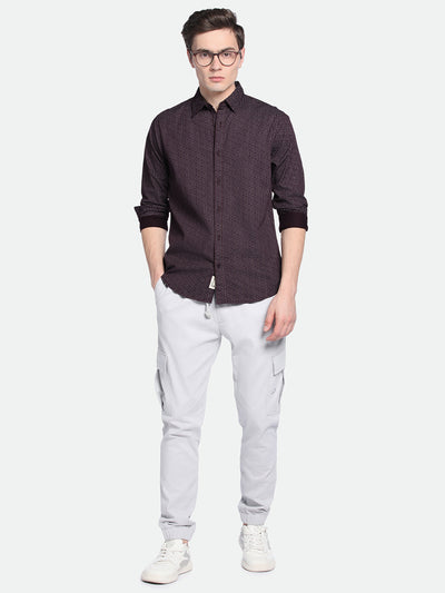Men's Slim Fit Wine Abstract Print Spread Collar & Full Sleeves Casual Shirt