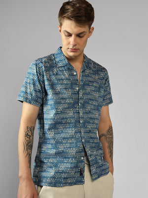 Men's Blue Printed Spread Collar Half Sleeve Regular Fit Shirt