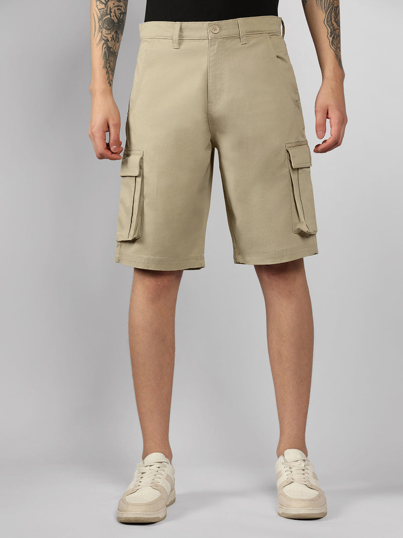 Men's Cream Solid Relaxed Fit Shorts