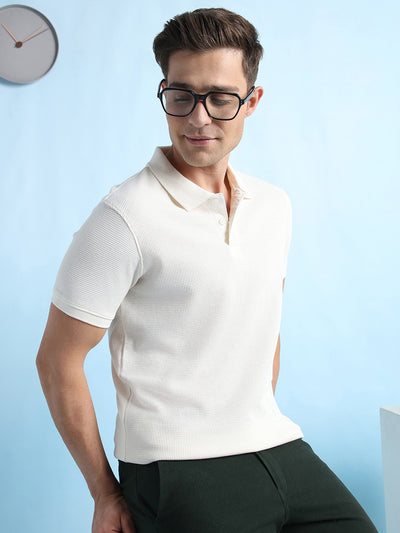 Men Offwhite Solid Polo Collar Half Sleeves T-shirt