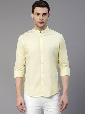 Men's Solid Mandarin Collar Yellow Casual Shirt