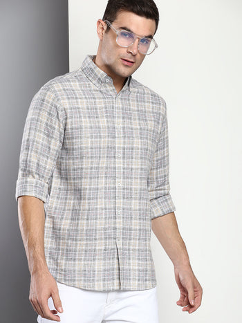 Men's Checkered Slim Fit Cotton Linen Casual Shirt With Button-Down Collar & Full Sleeves