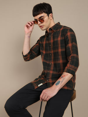 Men's Spread Collar Slim Fit Check Black Shirt