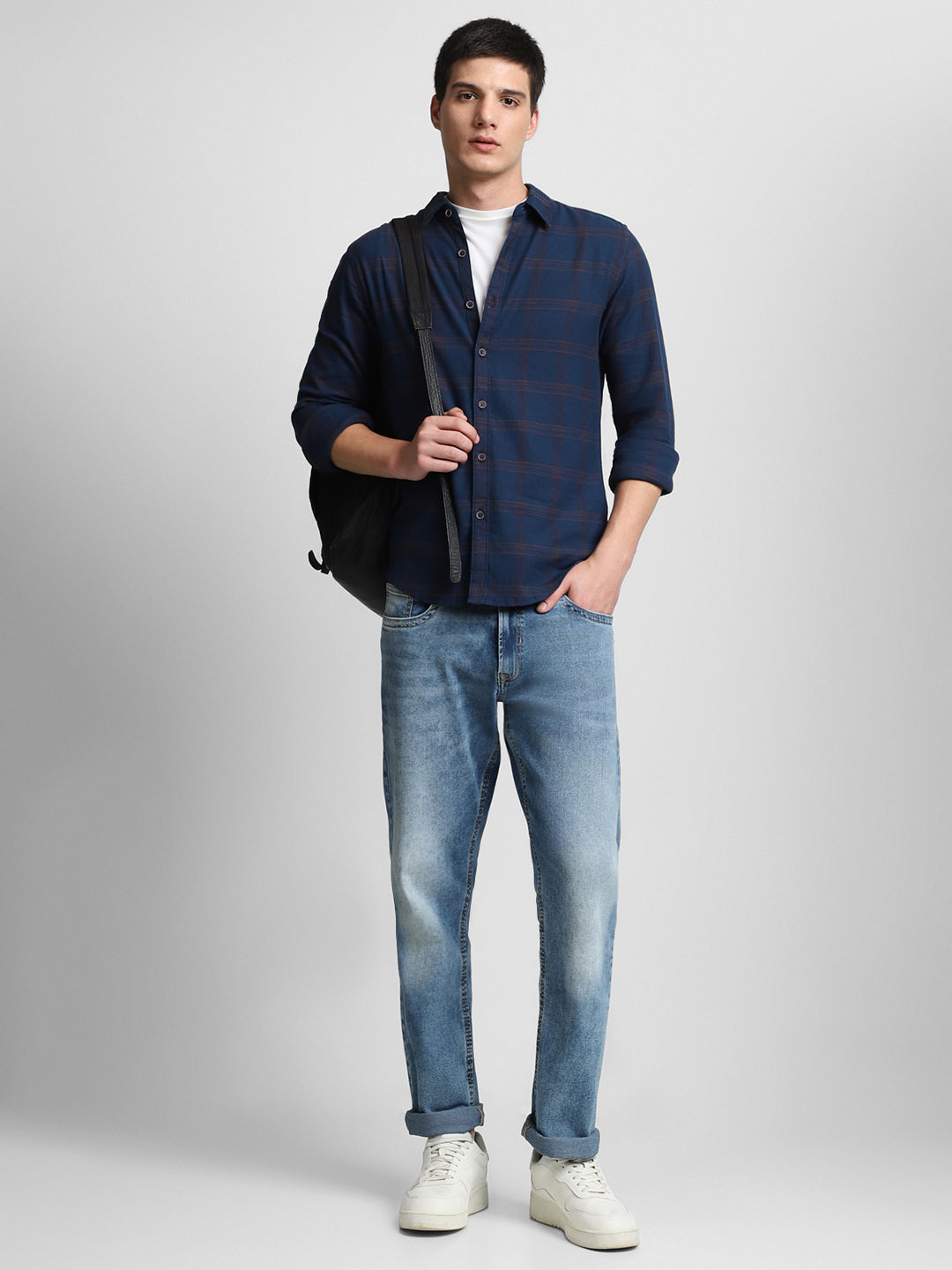 #color_navy
