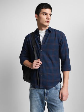 Men's Regular Collar Slim Fit Checks Navy Casual Shirt