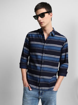 Men's Navy Checkered Full Sleeve Casual Shirt