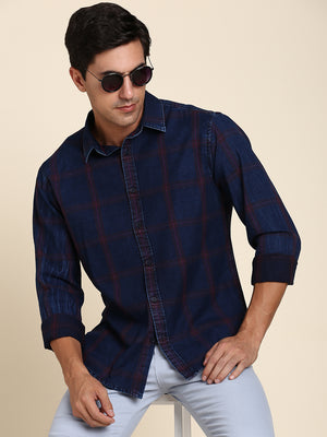 Men's Slim Fit Blue Checkered Spread Collar & Full Sleeves Casual Shirt