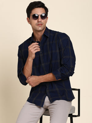 Men's Slim Fit Green Checkered Spread Collar & Full Sleeves Casual Shirt