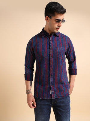 Men's Spread Collar Regular Fit Vertical Stripes Red Casual Shirt
